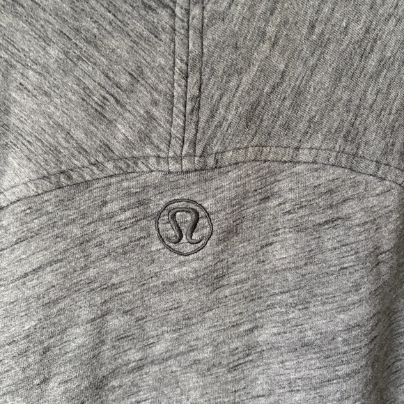 Womens Lululemon Athletica Heathered Gray Funnel Neck Pullover | Size 10 - Picture 8 of 8